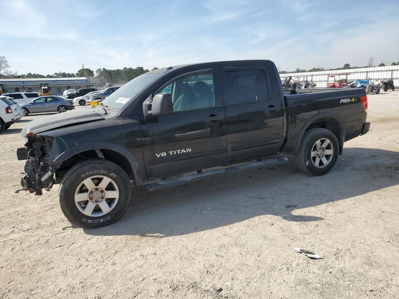 NISSAN TITAN S 2013