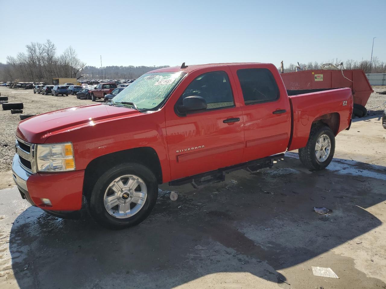 CHEVROLET SILVERADO 2011
