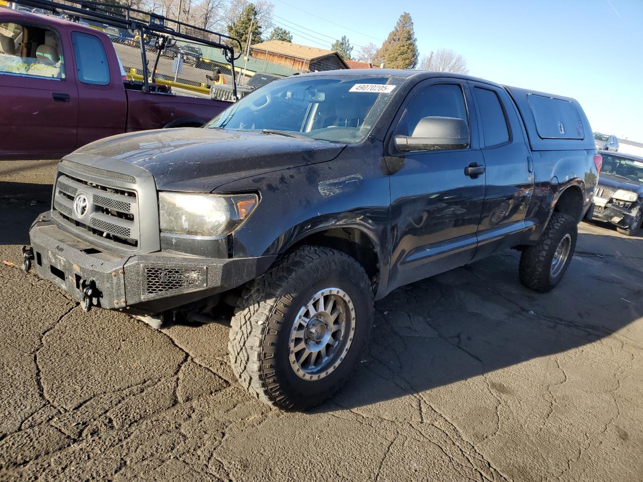 TOYOTA TUNDRA DOU 2011