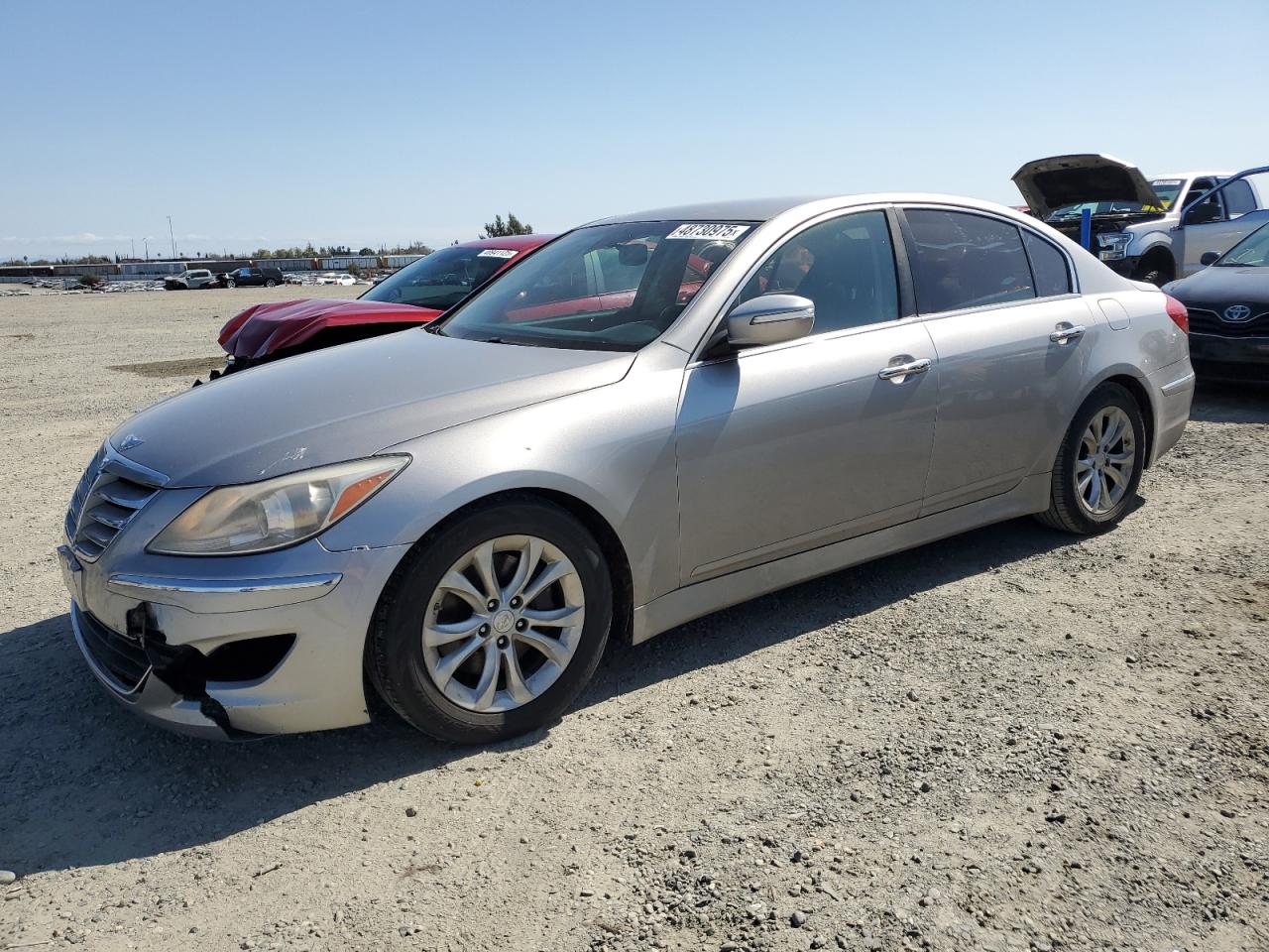 HYUNDAI GENESIS 3. 2012