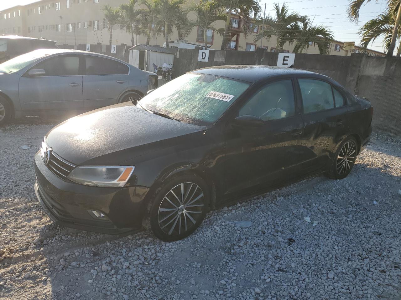 VOLKSWAGEN JETTA 2016