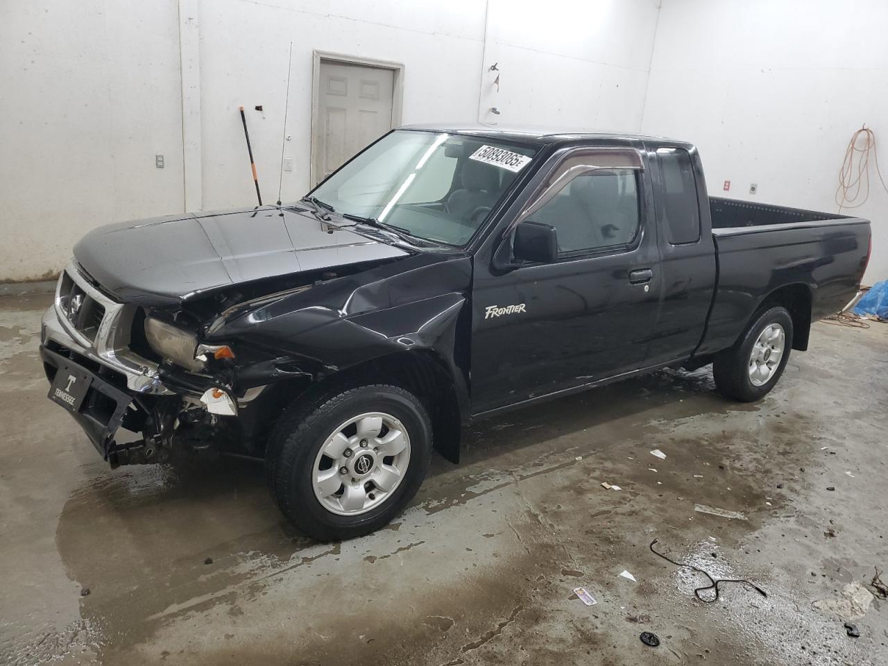 NISSAN FRONTIER K 2000