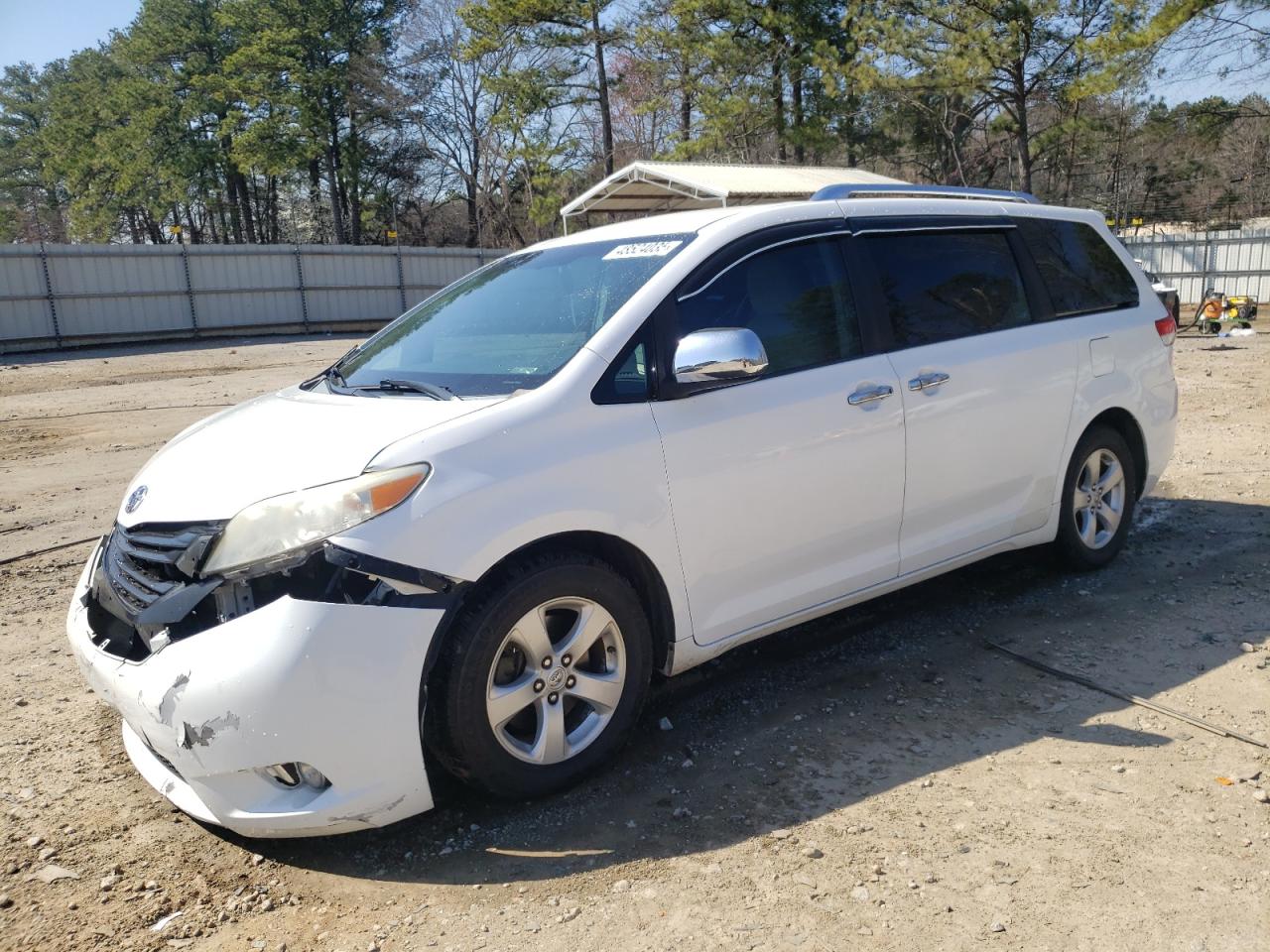 TOYOTA SIENNA 2014
