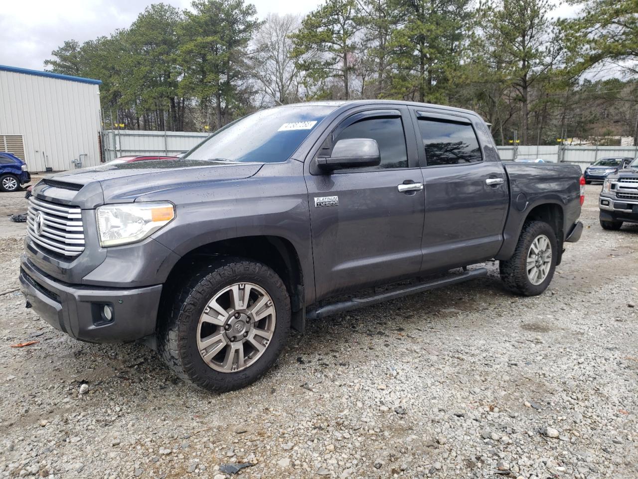 TOYOTA TUNDRA CRE 2017