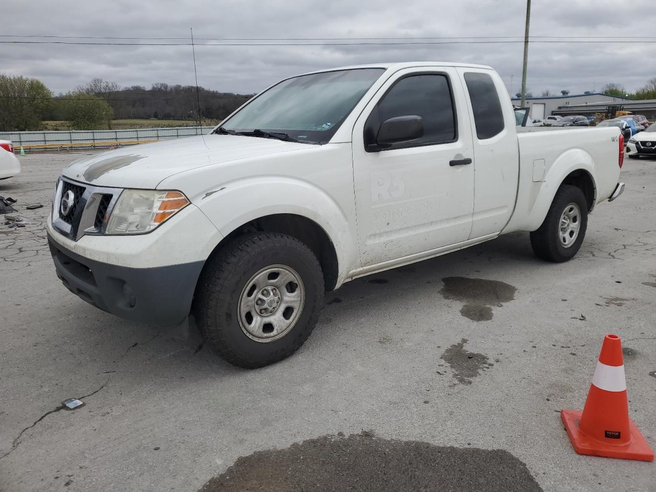 NISSAN FRONTIER 2016