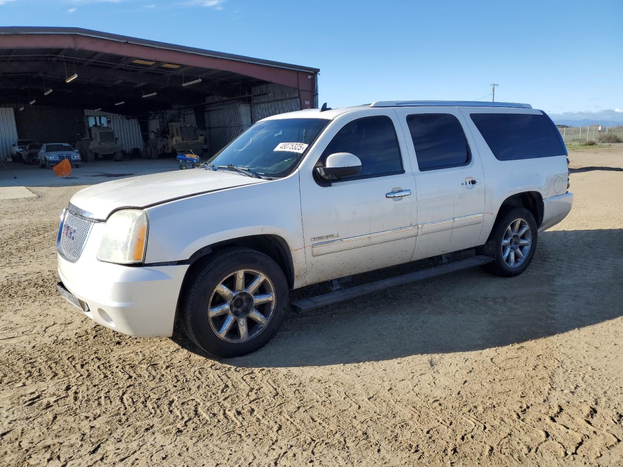 GMC YUKON XL D 2011