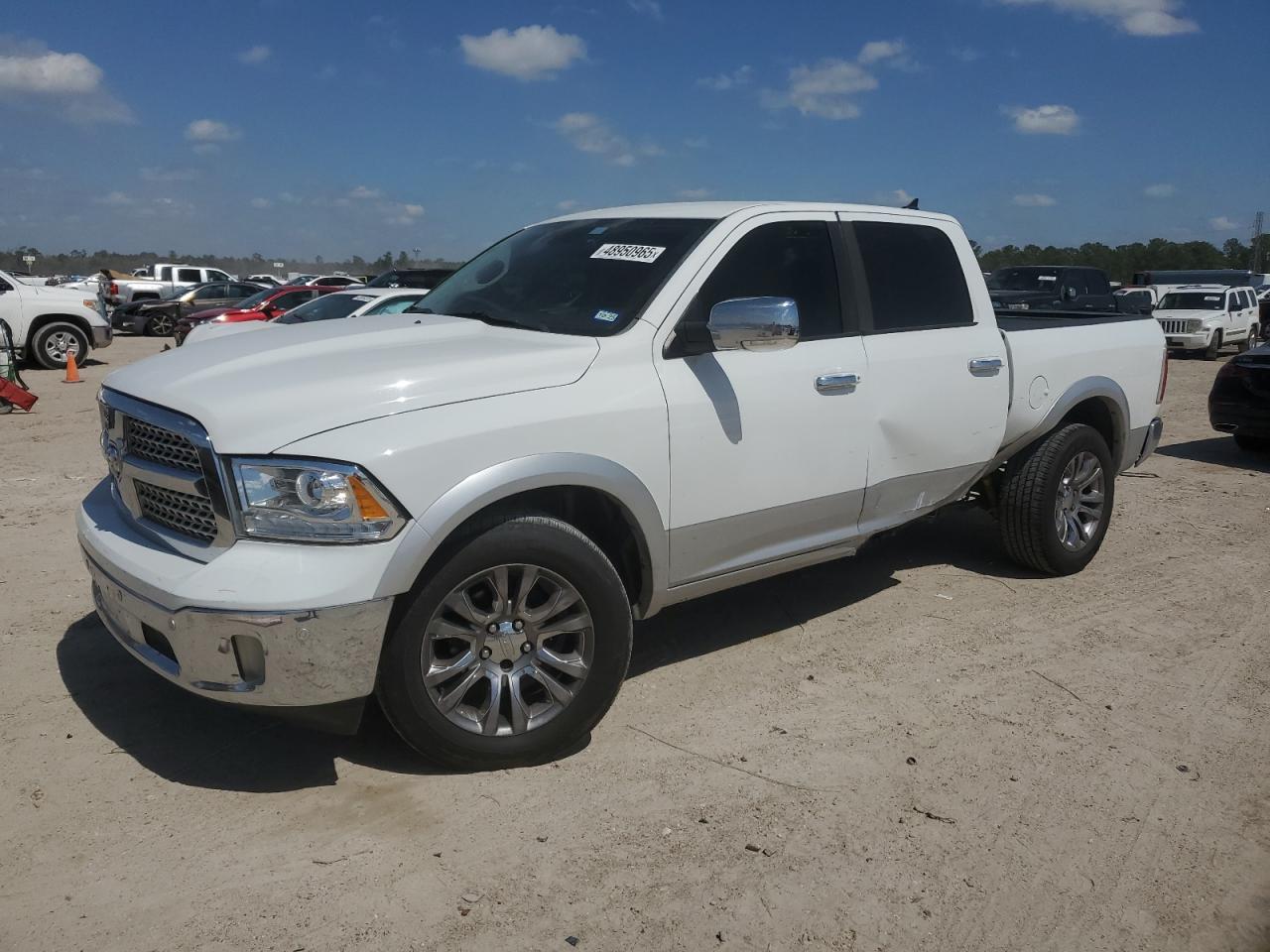 RAM 1500 LARAM 2015