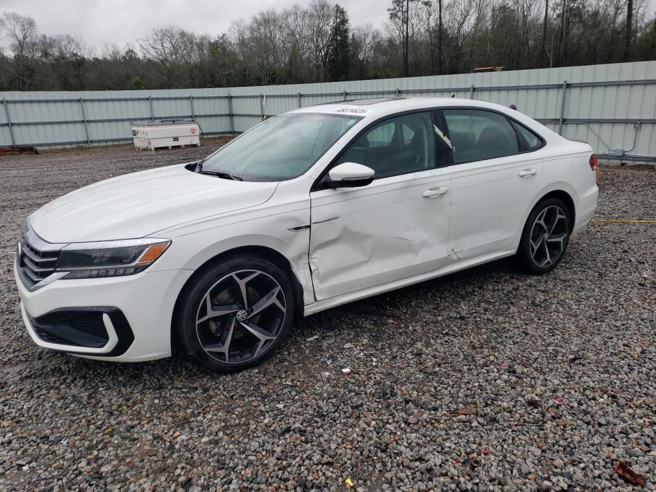 VOLKSWAGEN PASSAT R-L 2020
