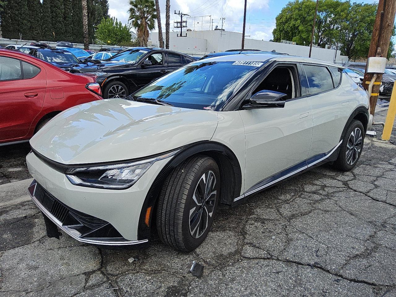 KIA EV6 LIGHT 2024