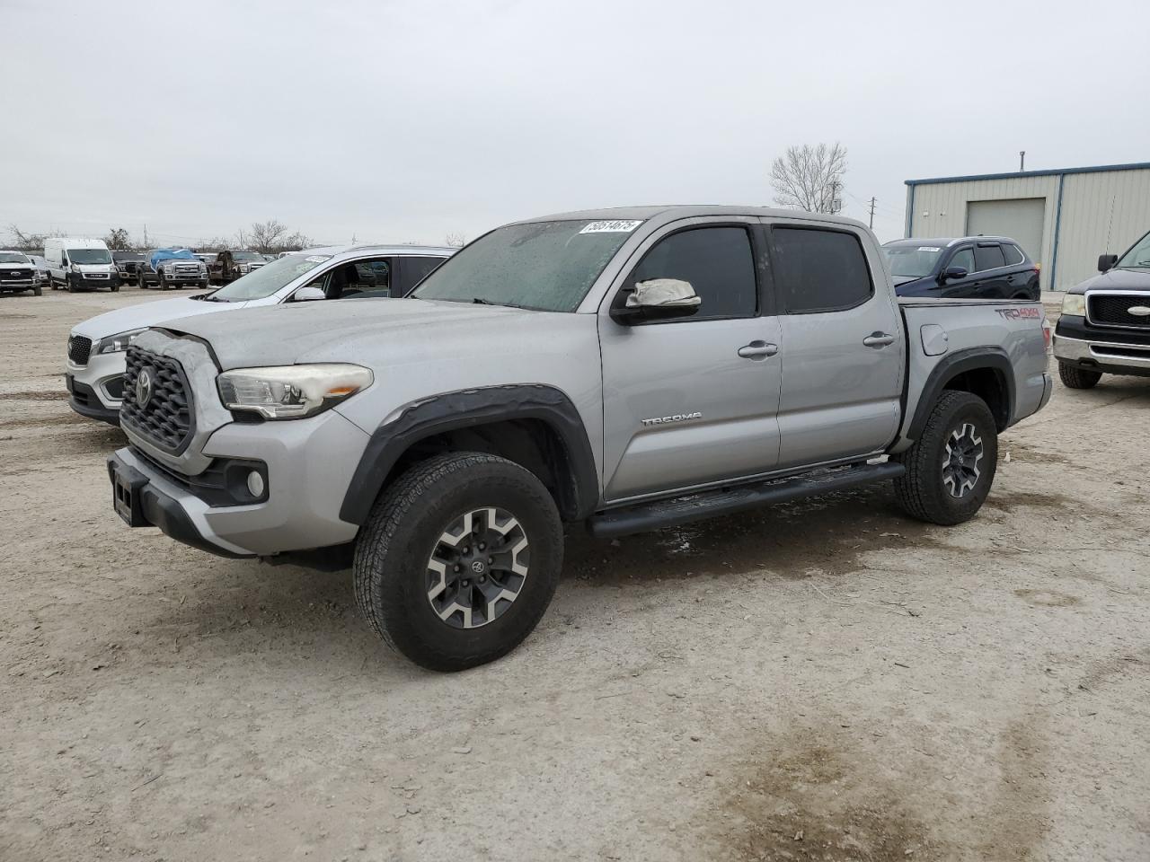 TOYOTA TACOMA DOU 2020
