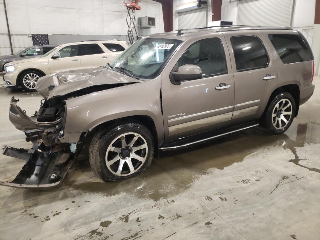 GMC YUKON DENA 2012