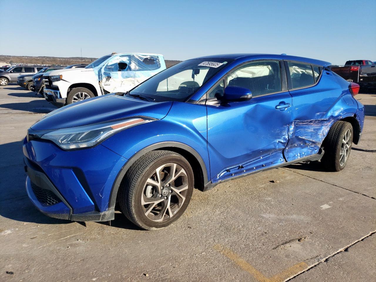 TOYOTA C-HR XLE 2020