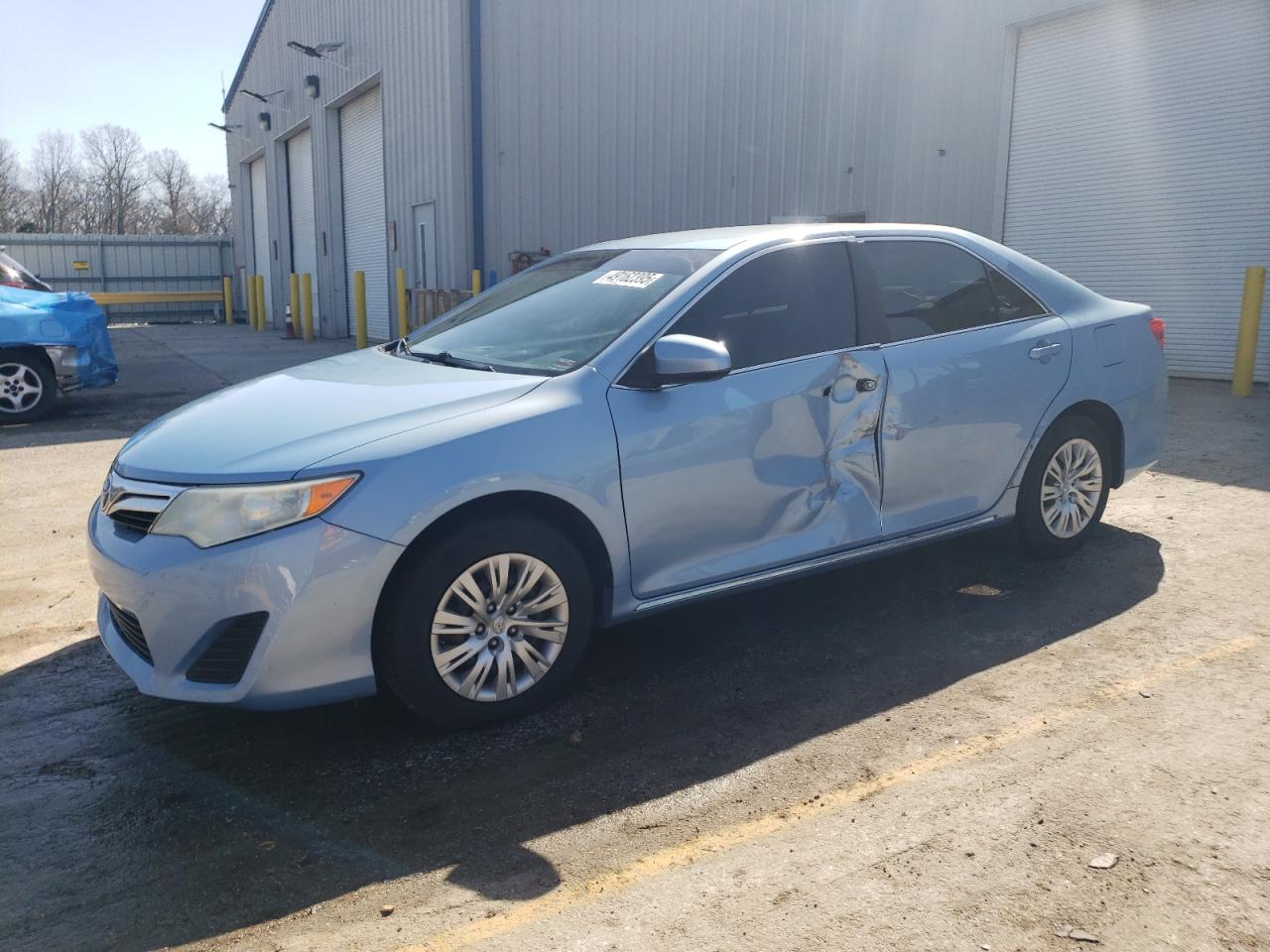 TOYOTA CAMRY BASE 2012