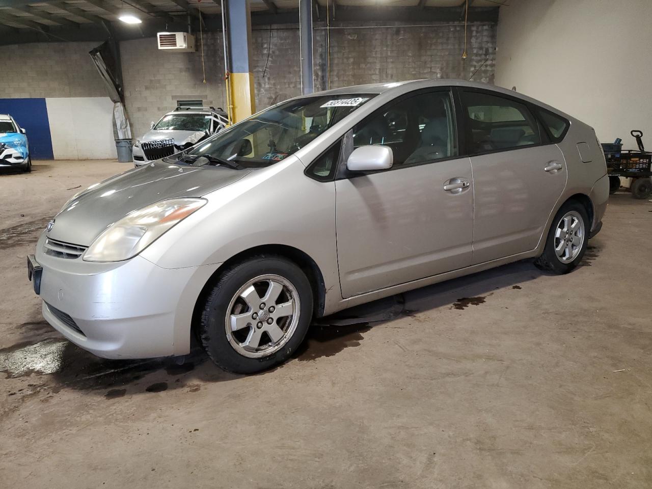 TOYOTA PRIUS 2004