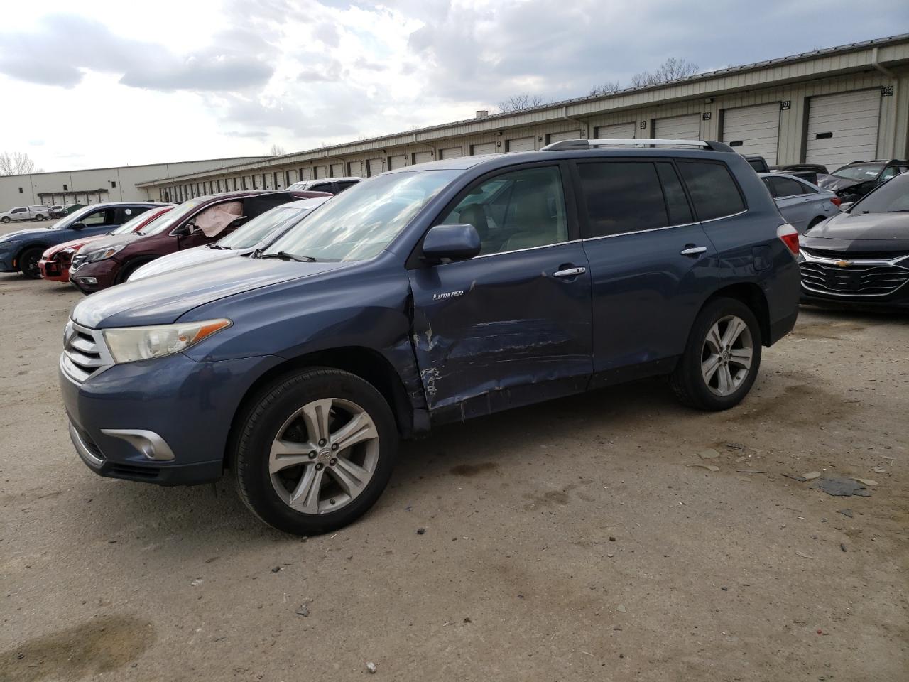 TOYOTA HIGHLANDER 2012