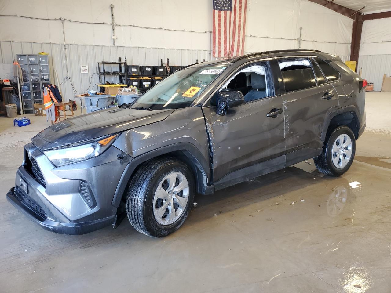 TOYOTA RAV4 LE 2021