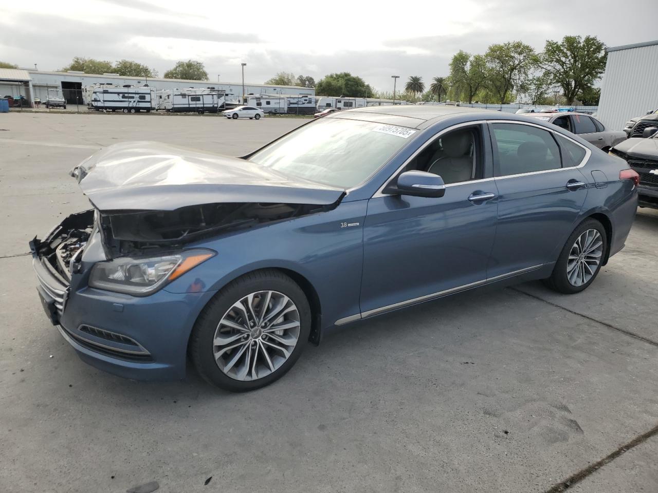 HYUNDAI GENESIS 3. 2015