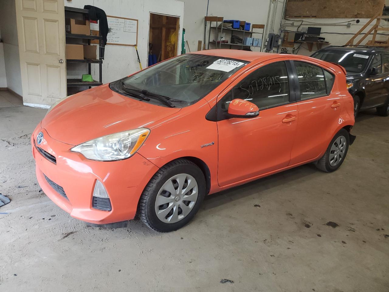 TOYOTA PRIUS C 2014