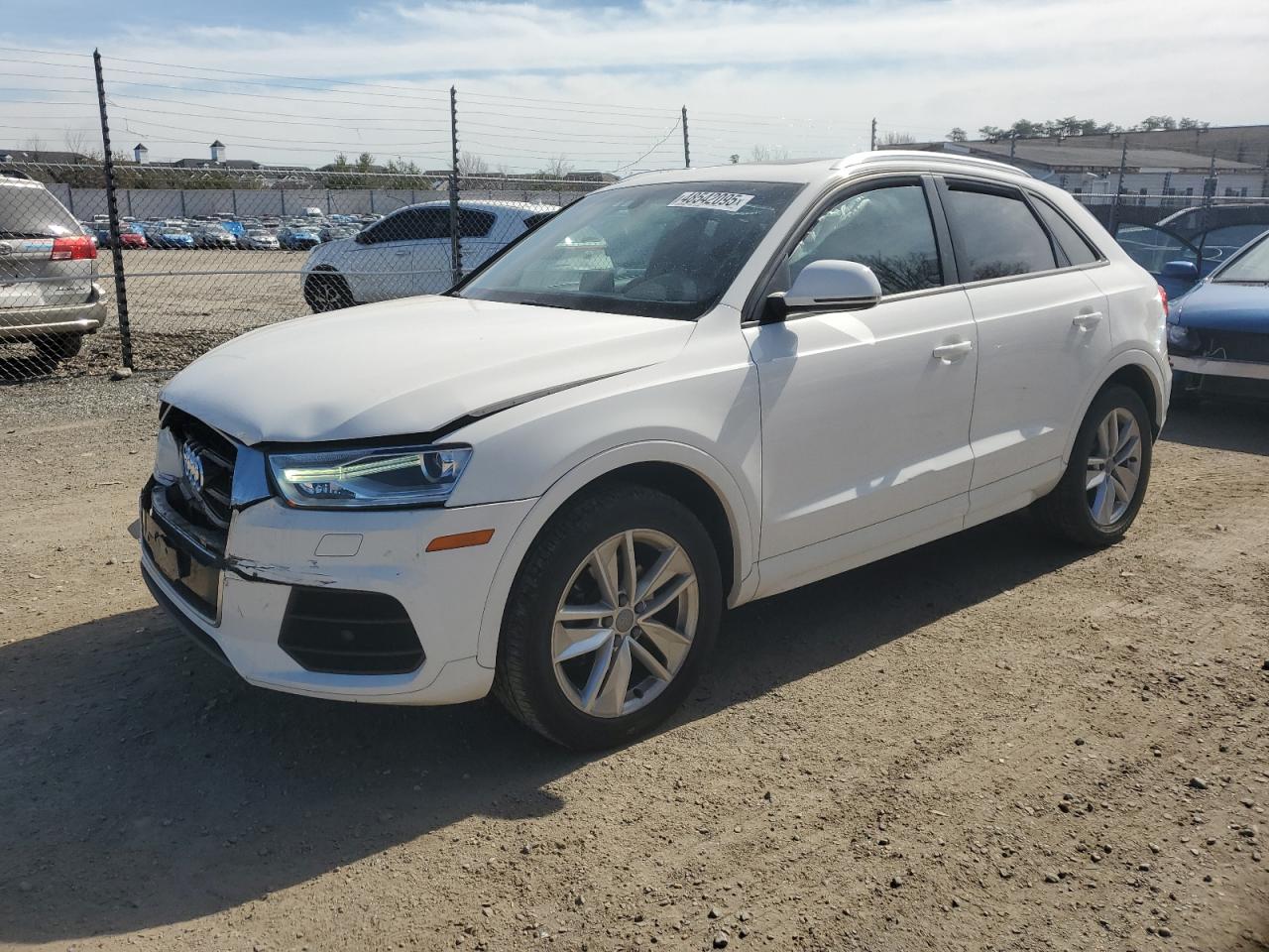 AUDI Q3 PREMIUM 2017