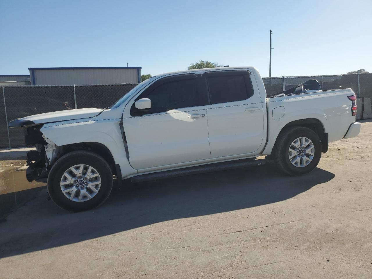 NISSAN FRONTIER 2022