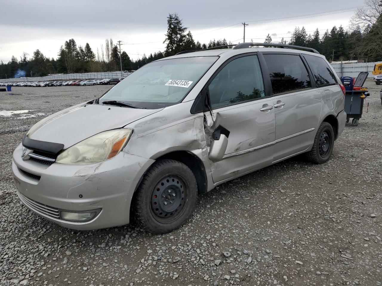 TOYOTA SIENNA XLE 2004