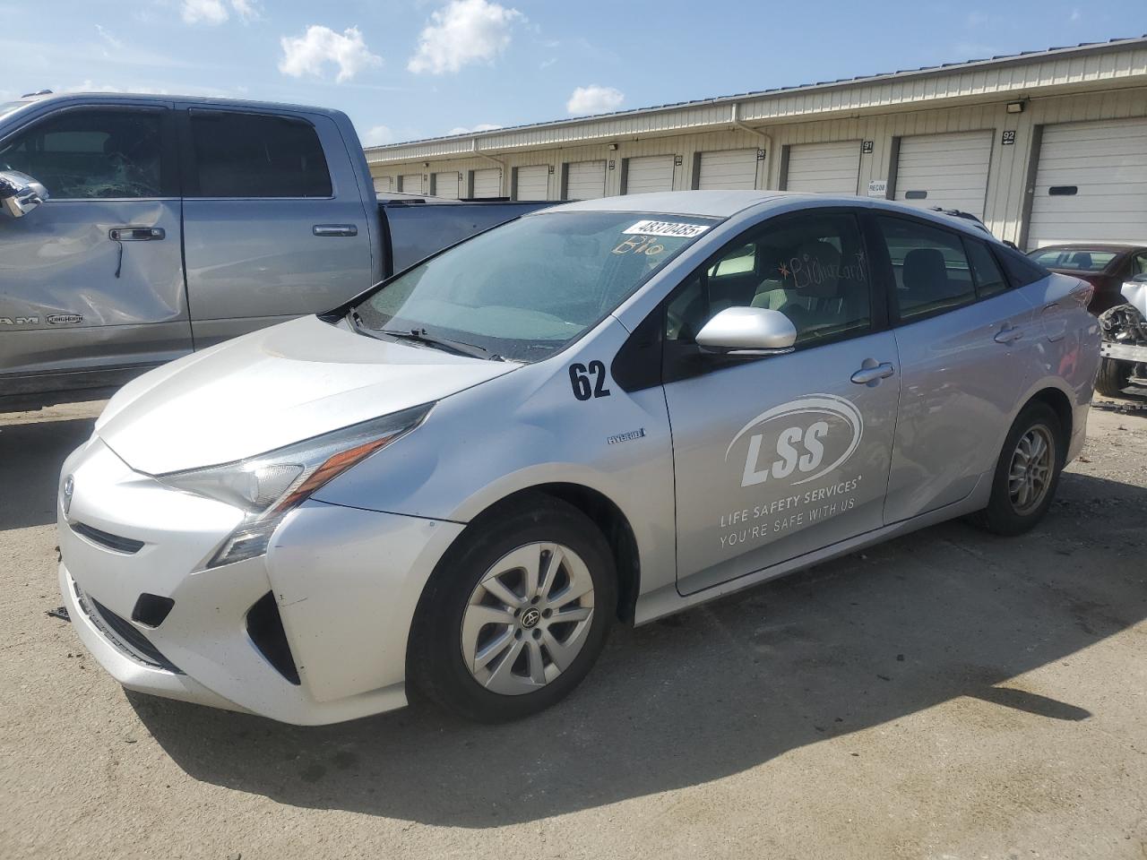 TOYOTA PRIUS 2016