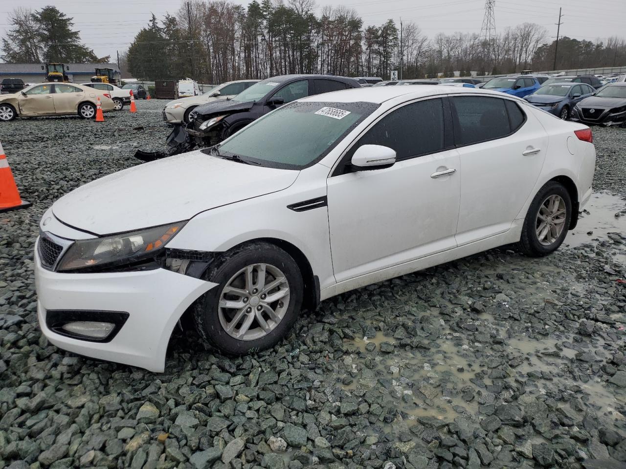 KIA OPTIMA LX 2013