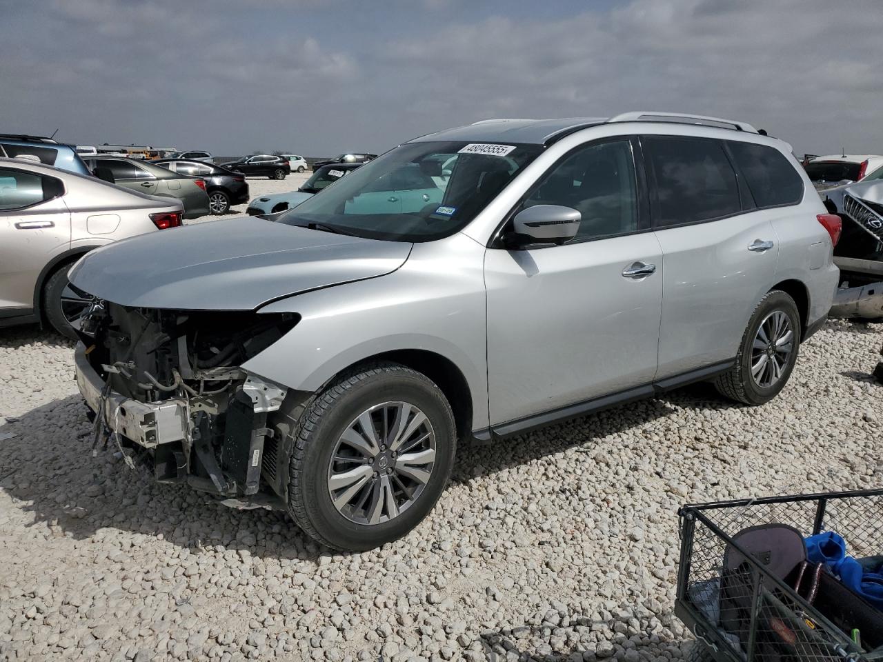 NISSAN PATHFINDER 2020