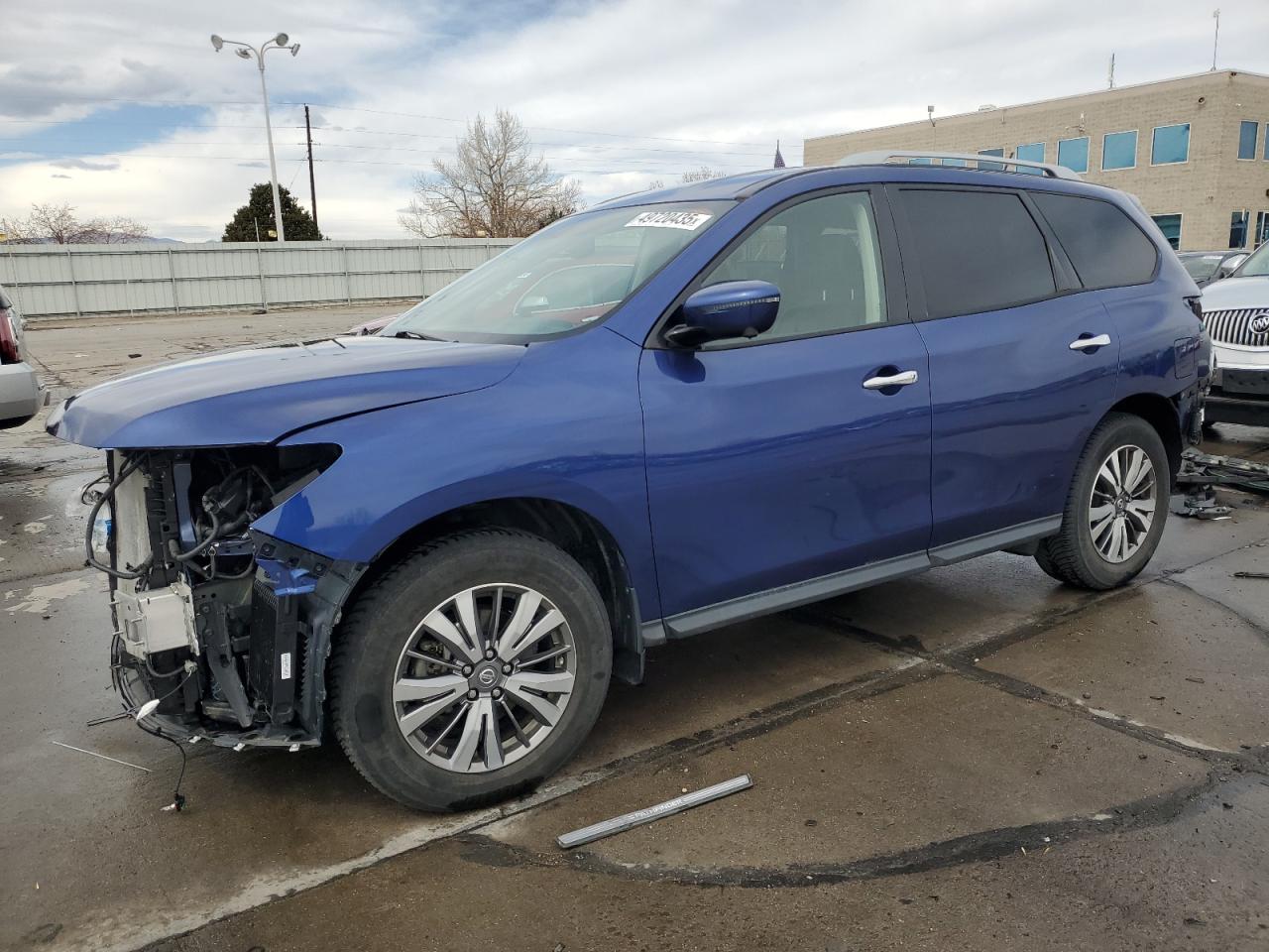 NISSAN PATHFINDER 2018