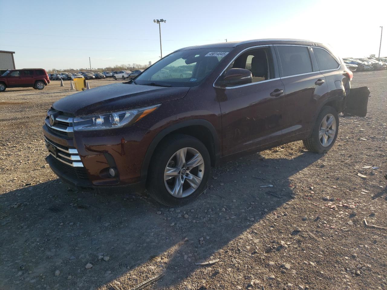 TOYOTA HIGHLANDER 2017