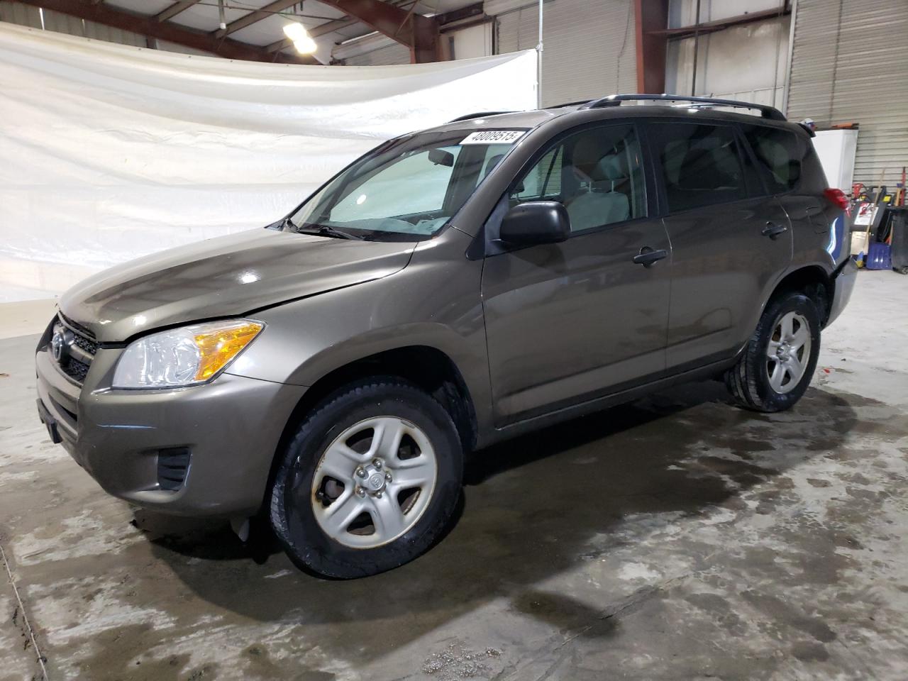 TOYOTA RAV4 2011