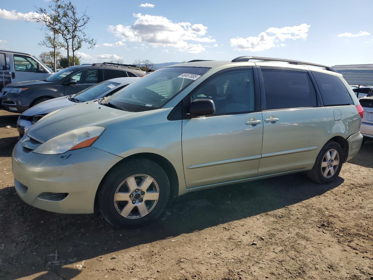 TOYOTA SIENNA CE 2007