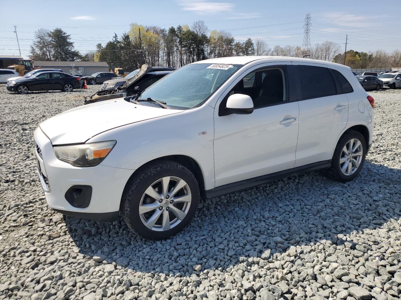 MITSUBISHI OUTLANDER 2015