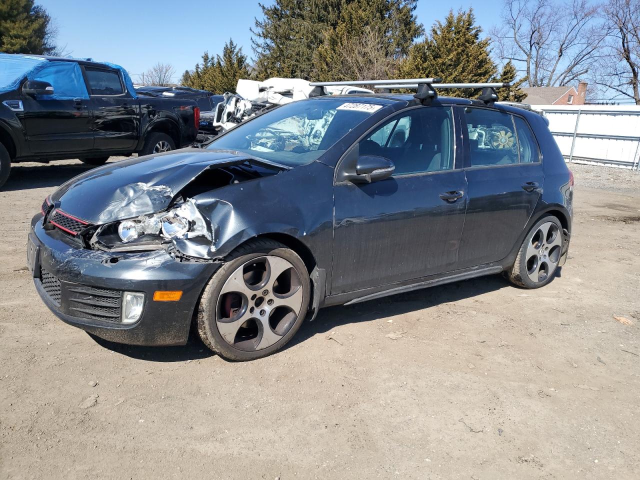 VOLKSWAGEN GTI 2011