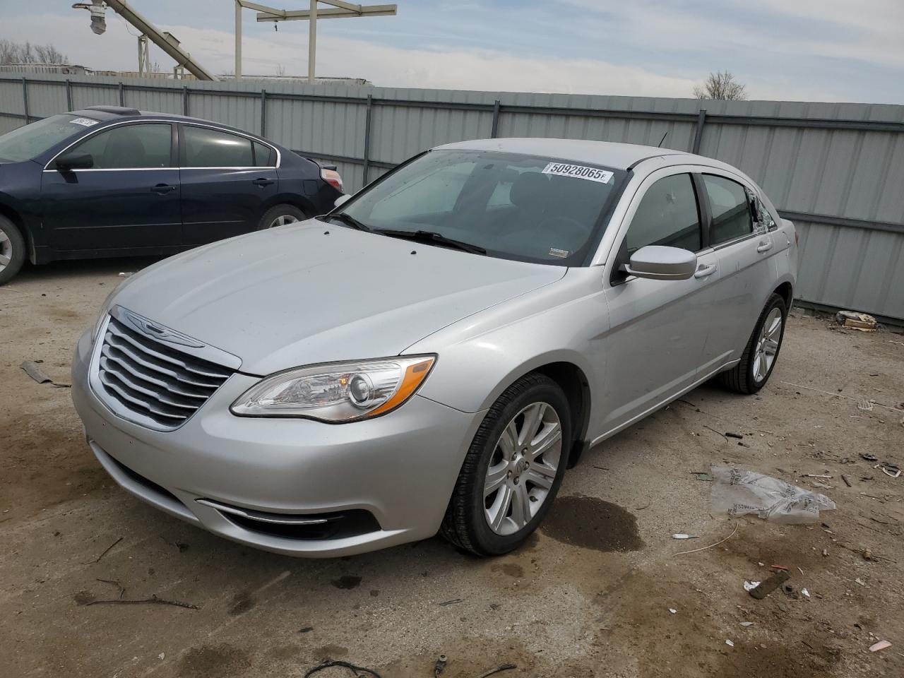 CHRYSLER 200 TOURING 2012