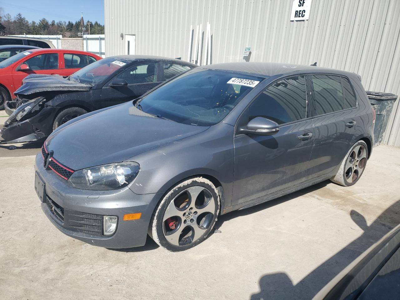 VOLKSWAGEN GTI 2013