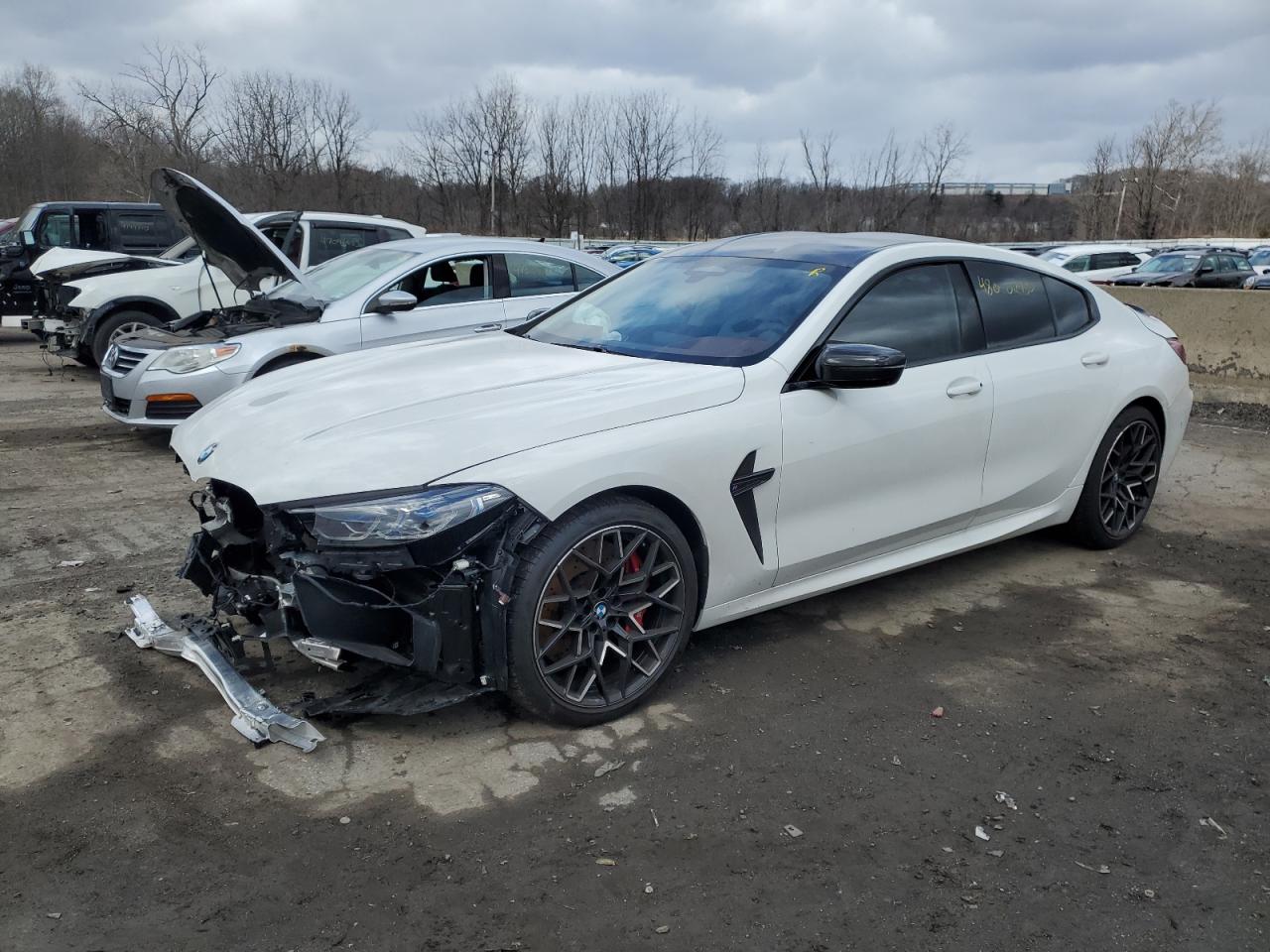 BMW M8 2023