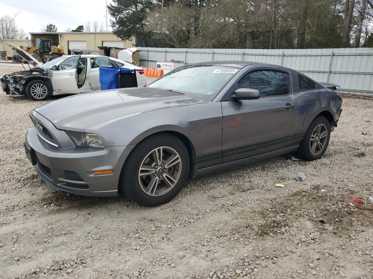 FORD MUSTANG 2013