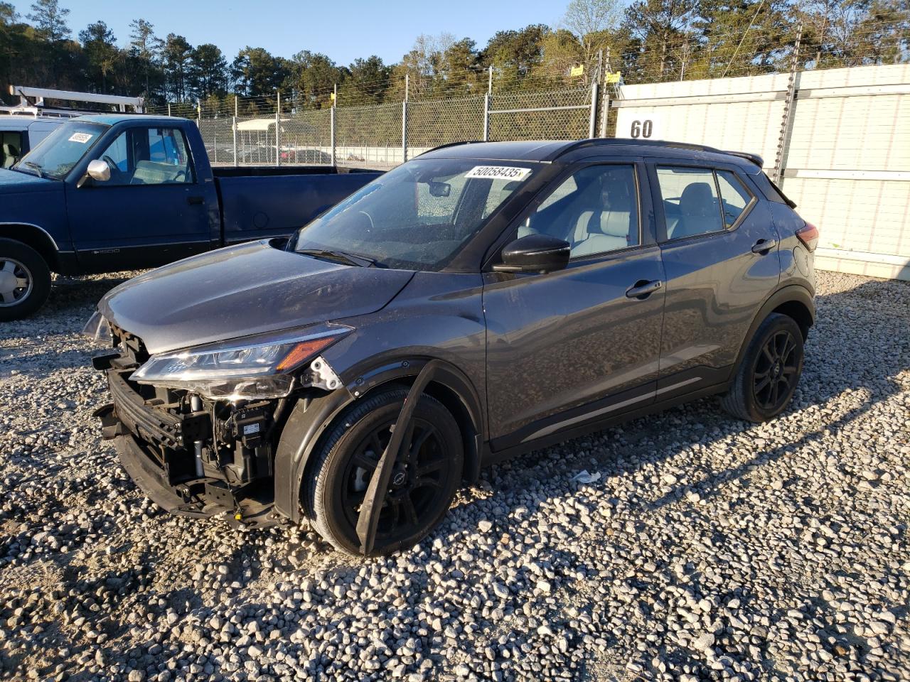 NISSAN KICKS SR 2023