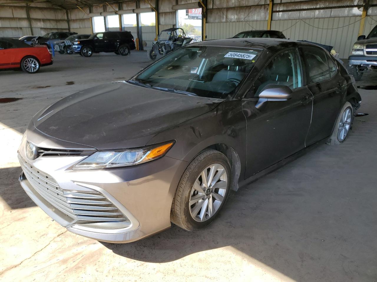 TOYOTA CAMRY LE 2024