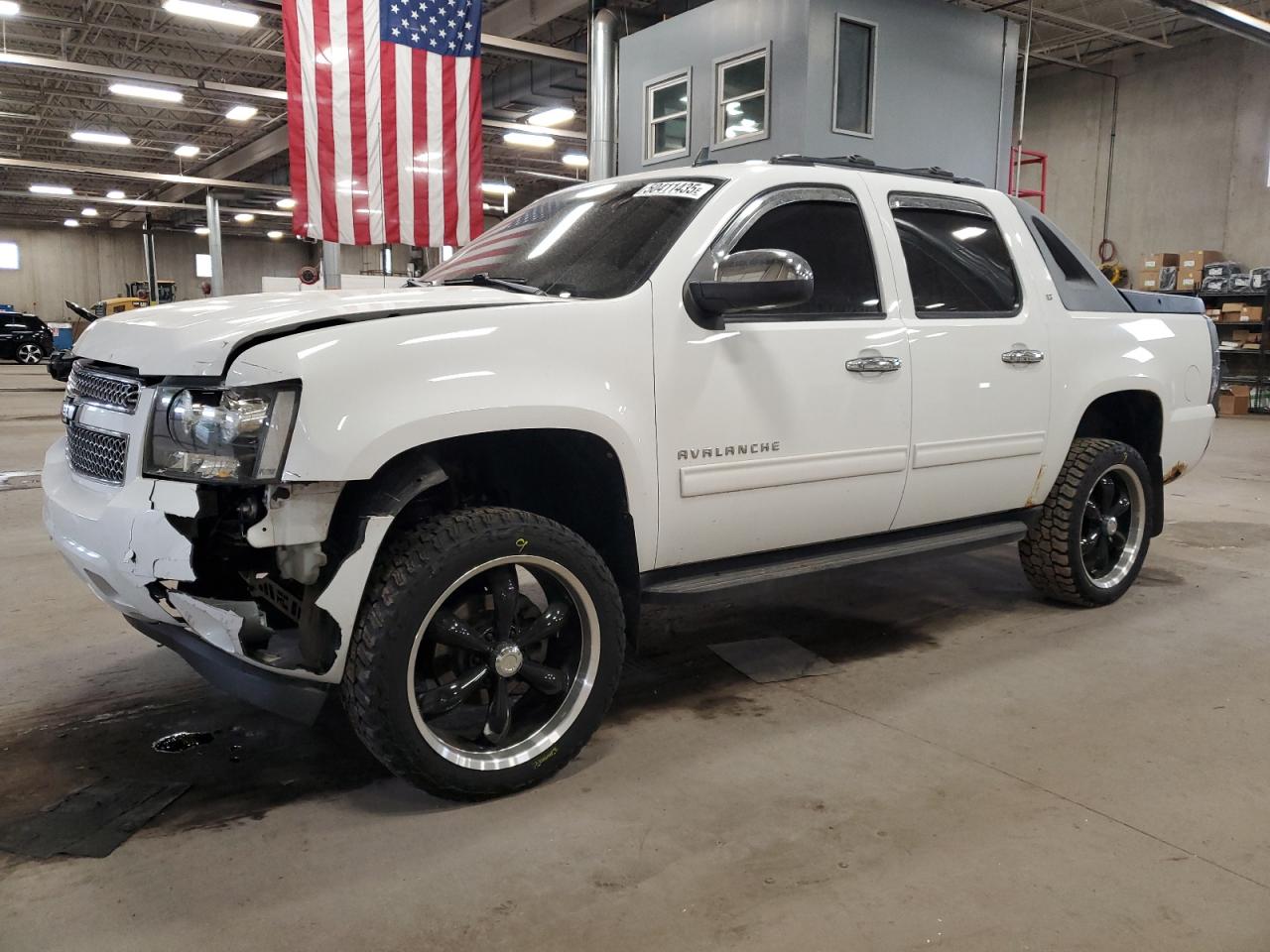 CHEVROLET AVALANCHE 2011