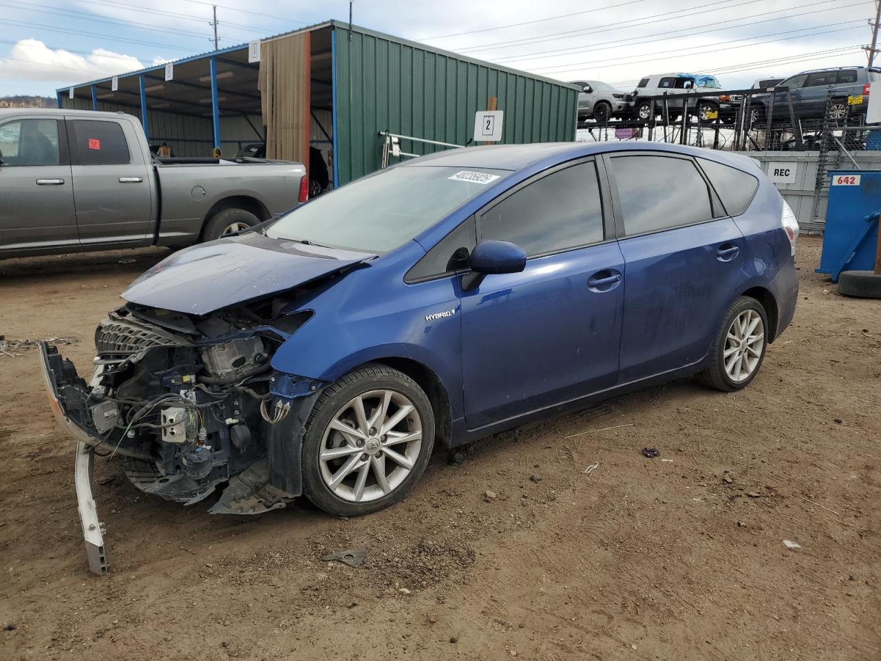 TOYOTA PRIUS V 2012