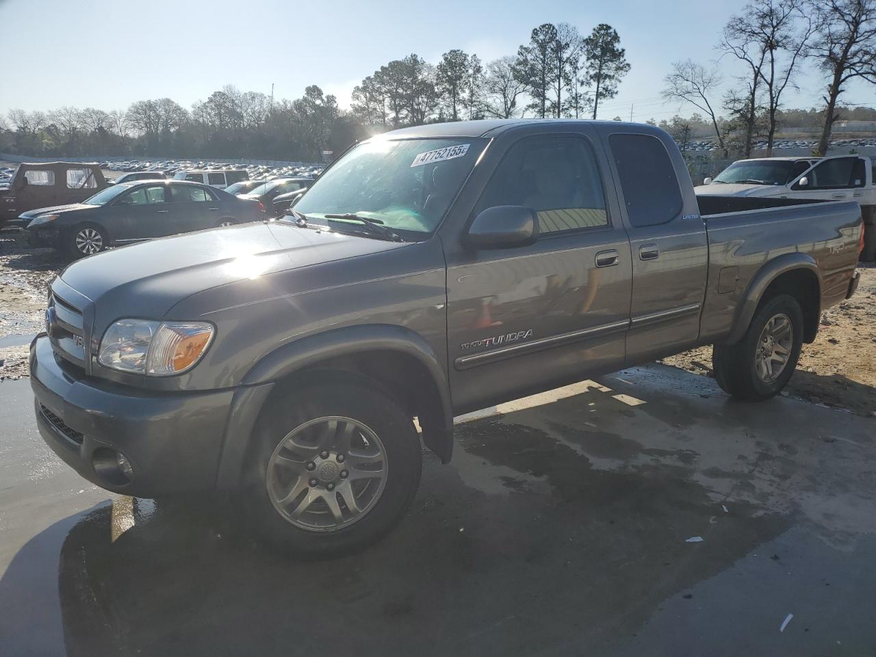 TOYOTA TUNDRA ACC 2005