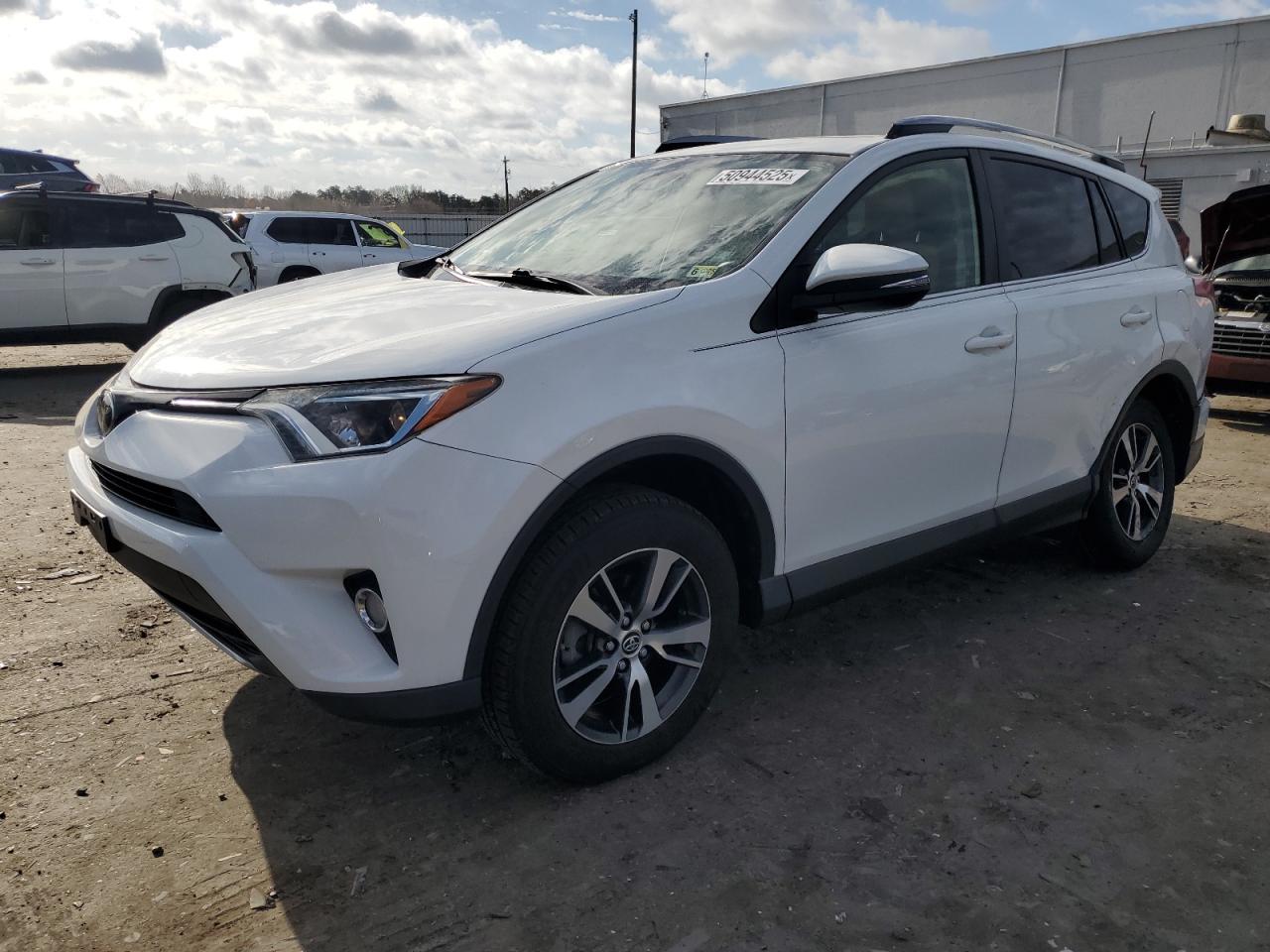 TOYOTA RAV4 ADVEN 2018