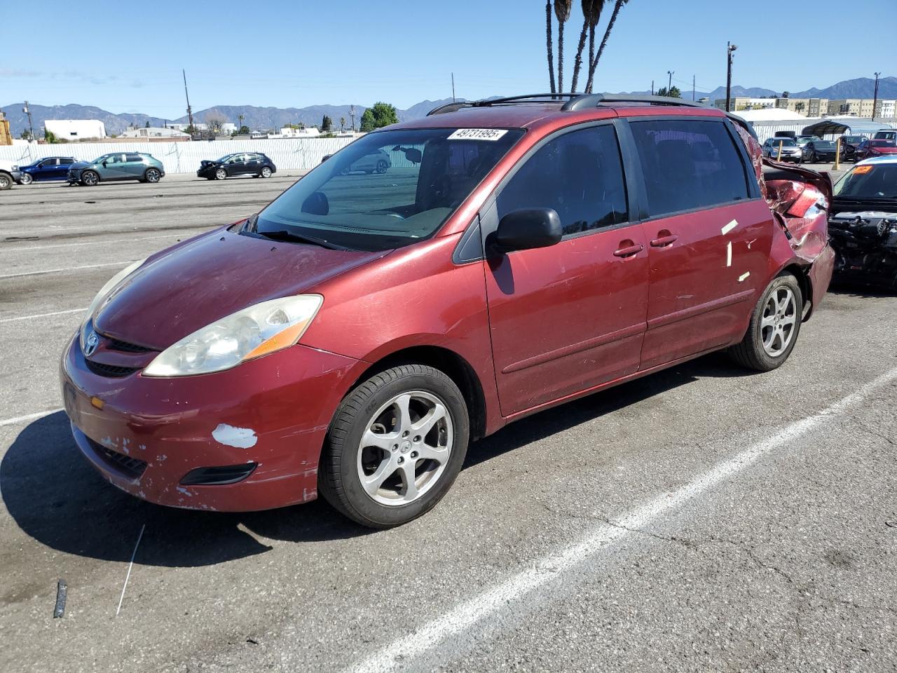TOYOTA SIENNA CE 2010