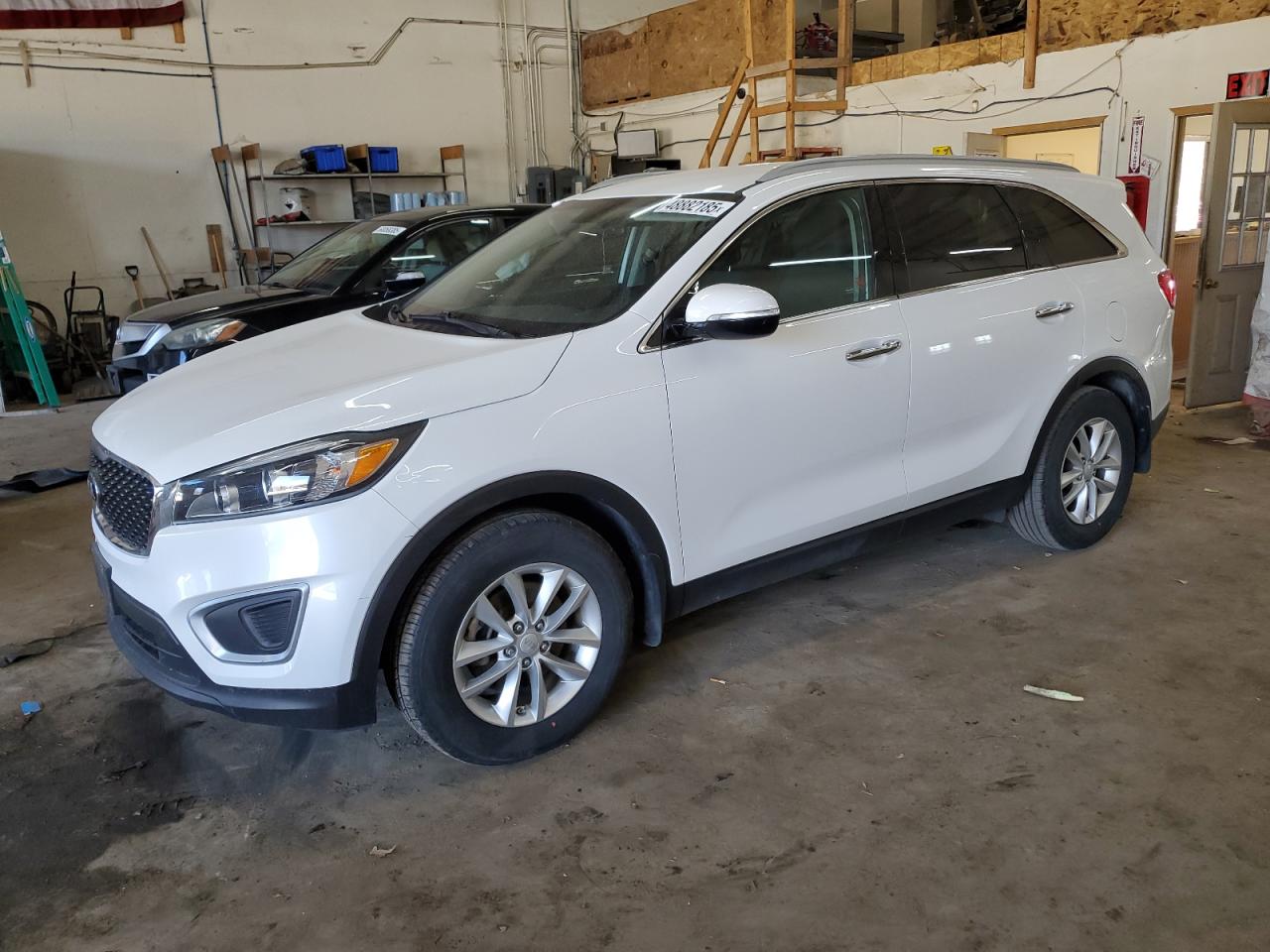 KIA SORENTO LX 2016