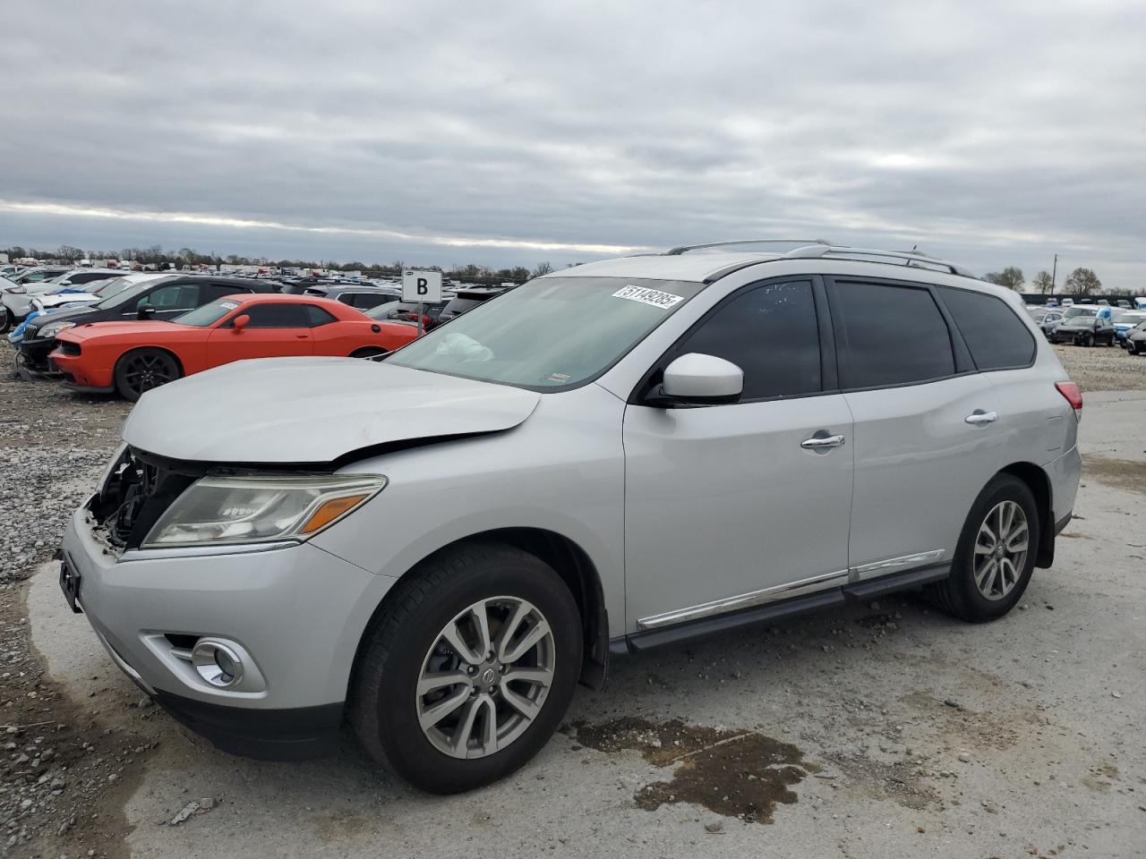 NISSAN PATHFINDER 2015
