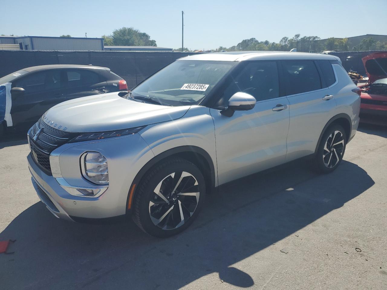 MITSUBISHI OUTLANDER 2024