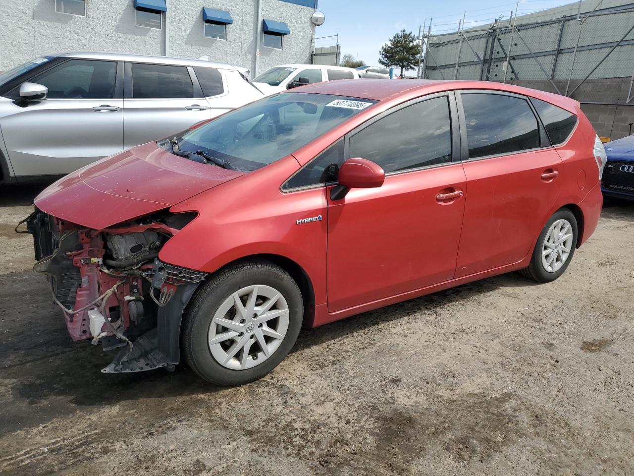 TOYOTA PRIUS V 2012