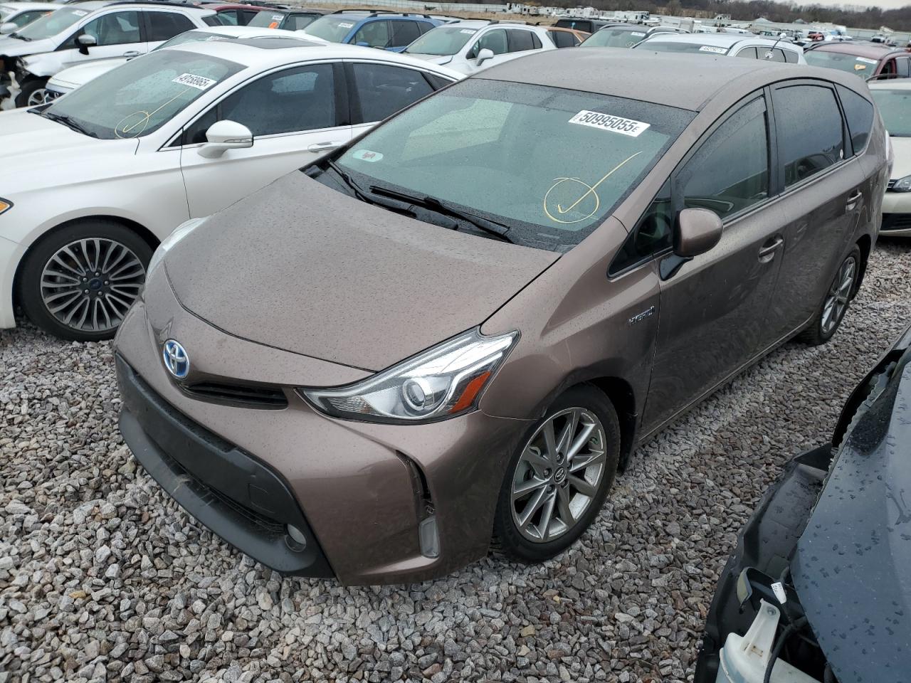 TOYOTA PRIUS V 2015